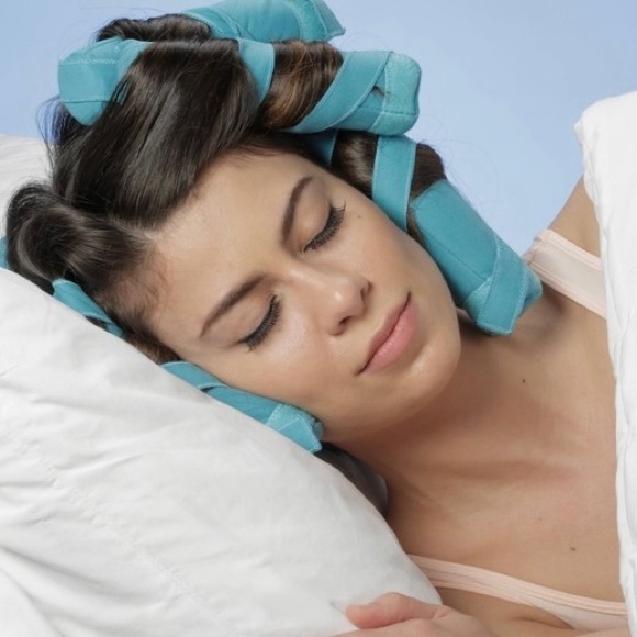 The Sleep Styler 8 6-inch Large Absorbent Heat-Free Rollers - Picture 7 of 9